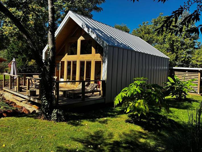 Ferienhaus für 6 Personen, mit Garten und Whirlpool