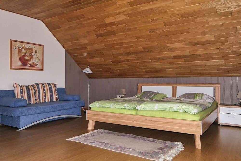 Ganze Wohnung, Ferienwohnung Anita Stürmer - 4-Bettwohnung Stürmer in Morscheid-Riedenburg, Morbach