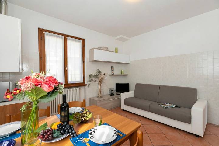 Ferienwohnung für 4 Personen, mit Seeblick und Terrasse, kinderfreundlich in Comune di San Siro - 4