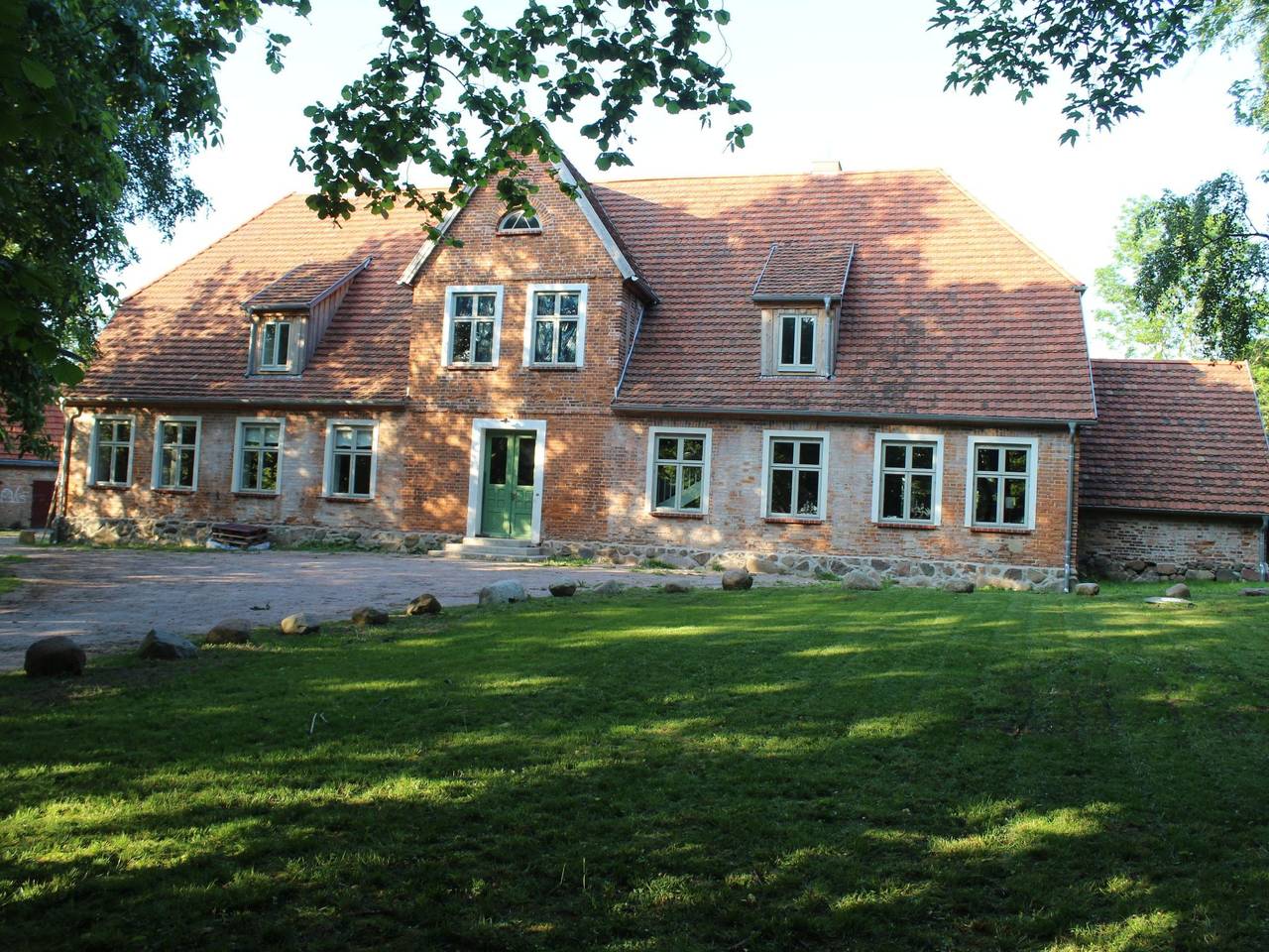 Ganze Wohnung, Pastor Hauswedel in Dummerstorf, Rostock und Umgebung