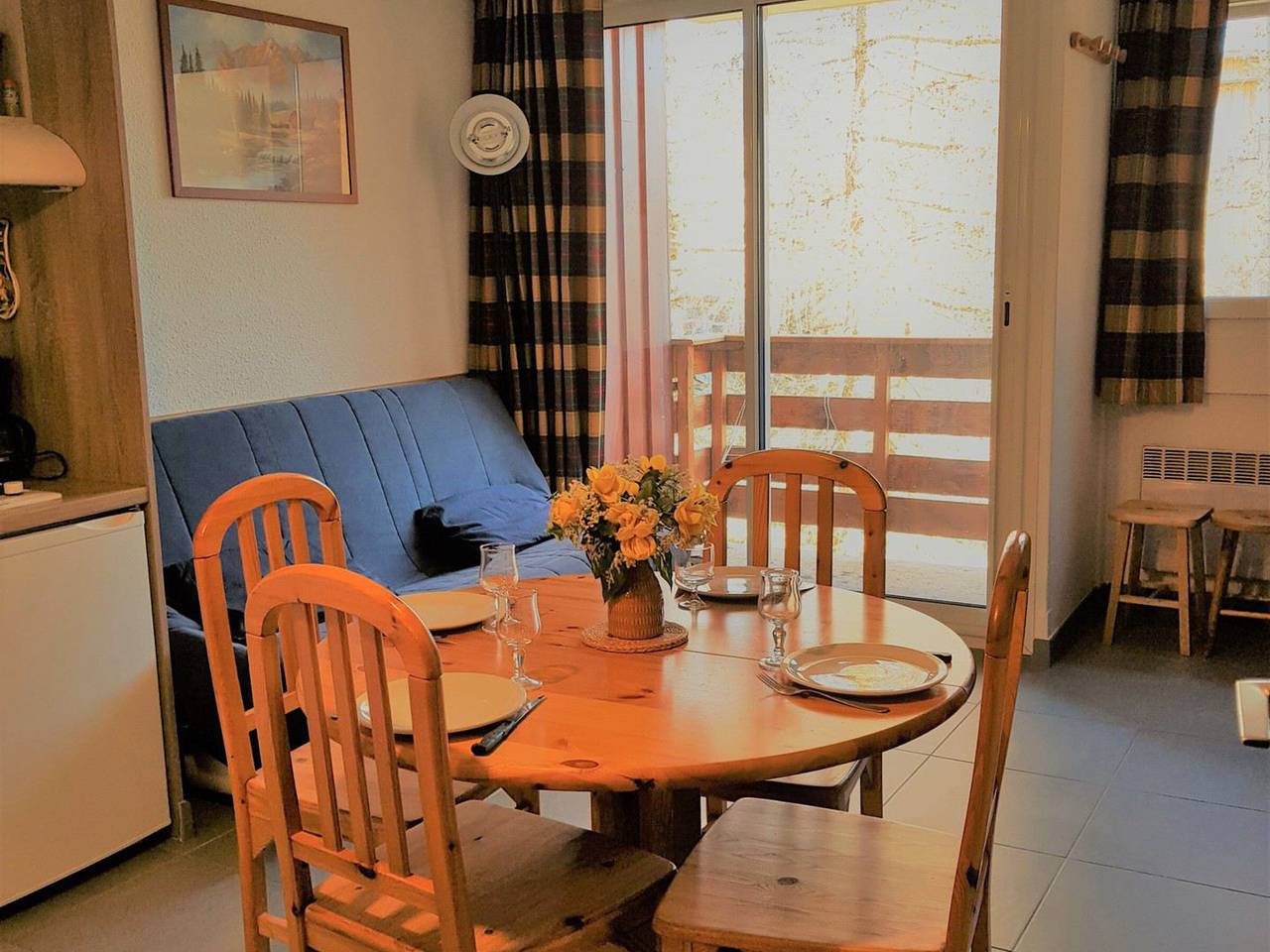 Entire studio, Cozy Studio with Balcony, Close to Slopes and Shops, Sleeps 3 - Rpp1 #129 in Orcières, Écrins National Park