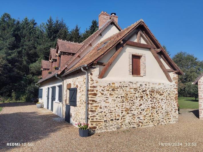 Chambre d’hôte pour 2 personnes, avec Jacuzzi ainsi que Jardin et Vue