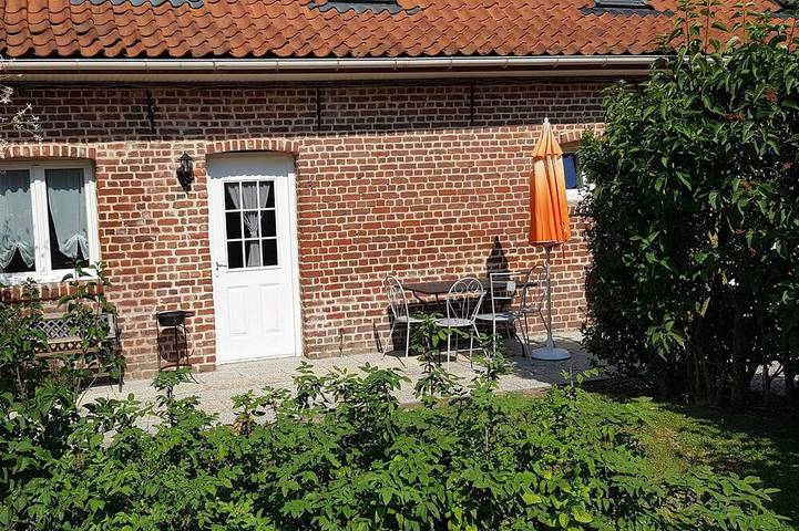 Gîte pour 5 personnes, avec terrasse à Volckerinckhove