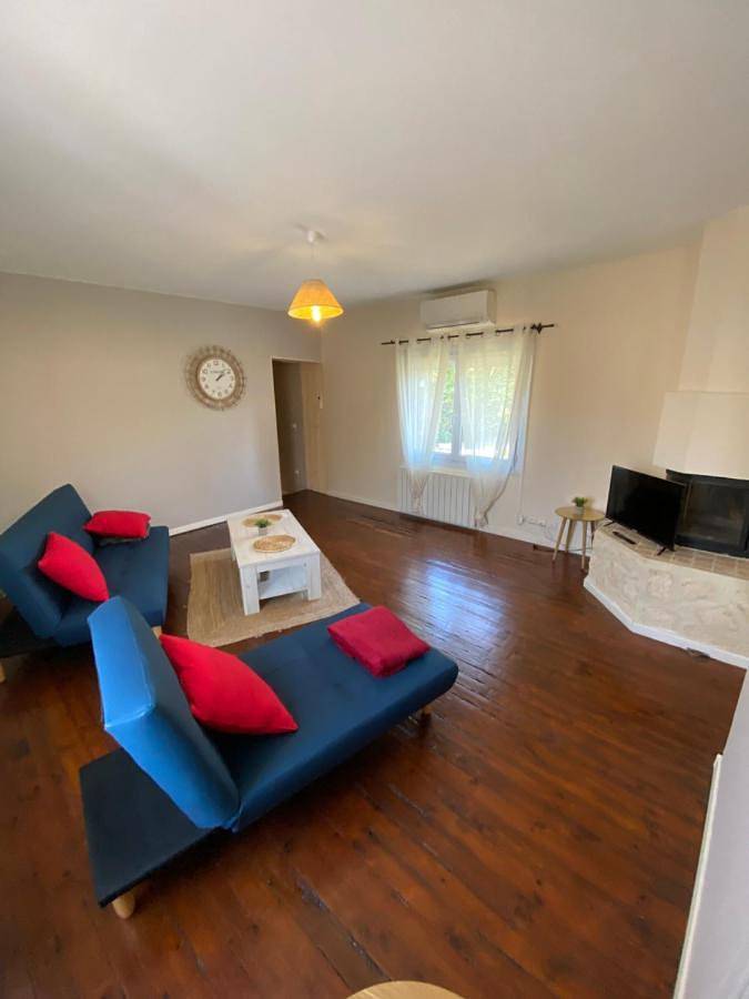 Appartement entier, Maison de village avec terrasse in Malataverne, Région de nyons
