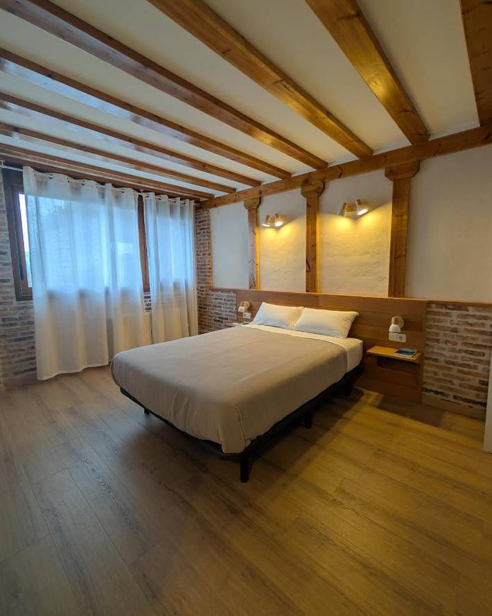 Apartamento de vacaciones para 4 personas, con terraza y jardín - 1