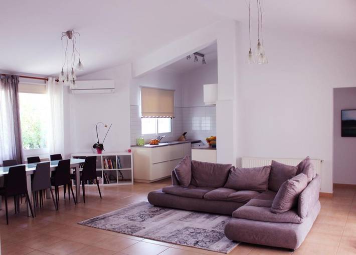 Location de vacances pour 7 personnes, avec piscine ainsi que vue et jardin à Coral Bay - 2