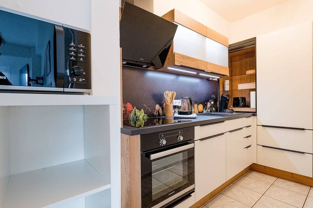 Ganze Wohnung, Janu-homes - 3 Zimmer Apartment - 5 Betten - Schlossblick vom Römer in Runkel, Lahntal