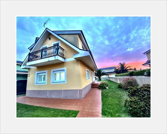 Casa de vacaciones para 10 personas, con vistas y jardín - 1