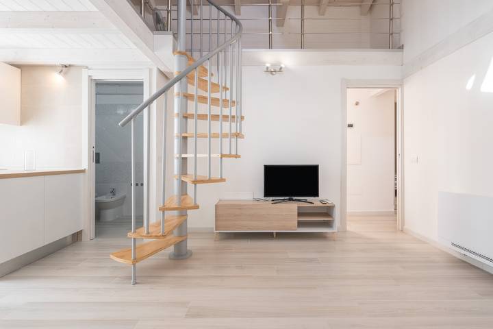 Ganze Wohnung, Ferienwohnung 'Casa Vacanze Riflessi Sul Mare' mit Balkon, Highspeed-Wlan und Klimaanlage in Spiaggia Sotto Torre, Calasetta