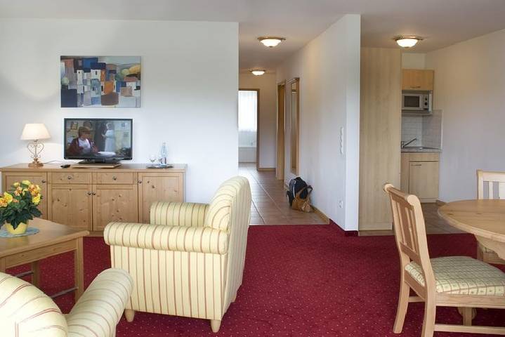 Ganze Ferienwohnung, Aparthotel Sonnenburg - Ferienwohnung Typ C für max. 4 Personen in Schluchsee Ort, Schluchsee
