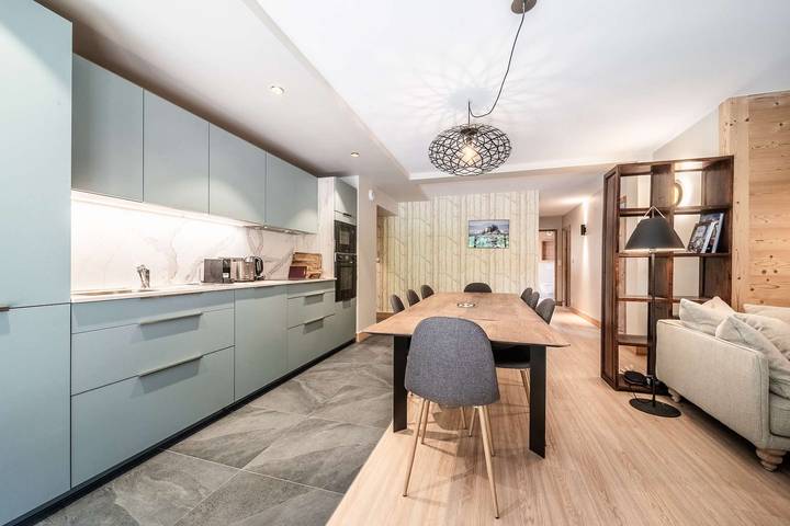 Ganze Ferienwohnung, Ferienwohnung für 8 Personen mit Balkon in Morzine, Les Portes du Soleil