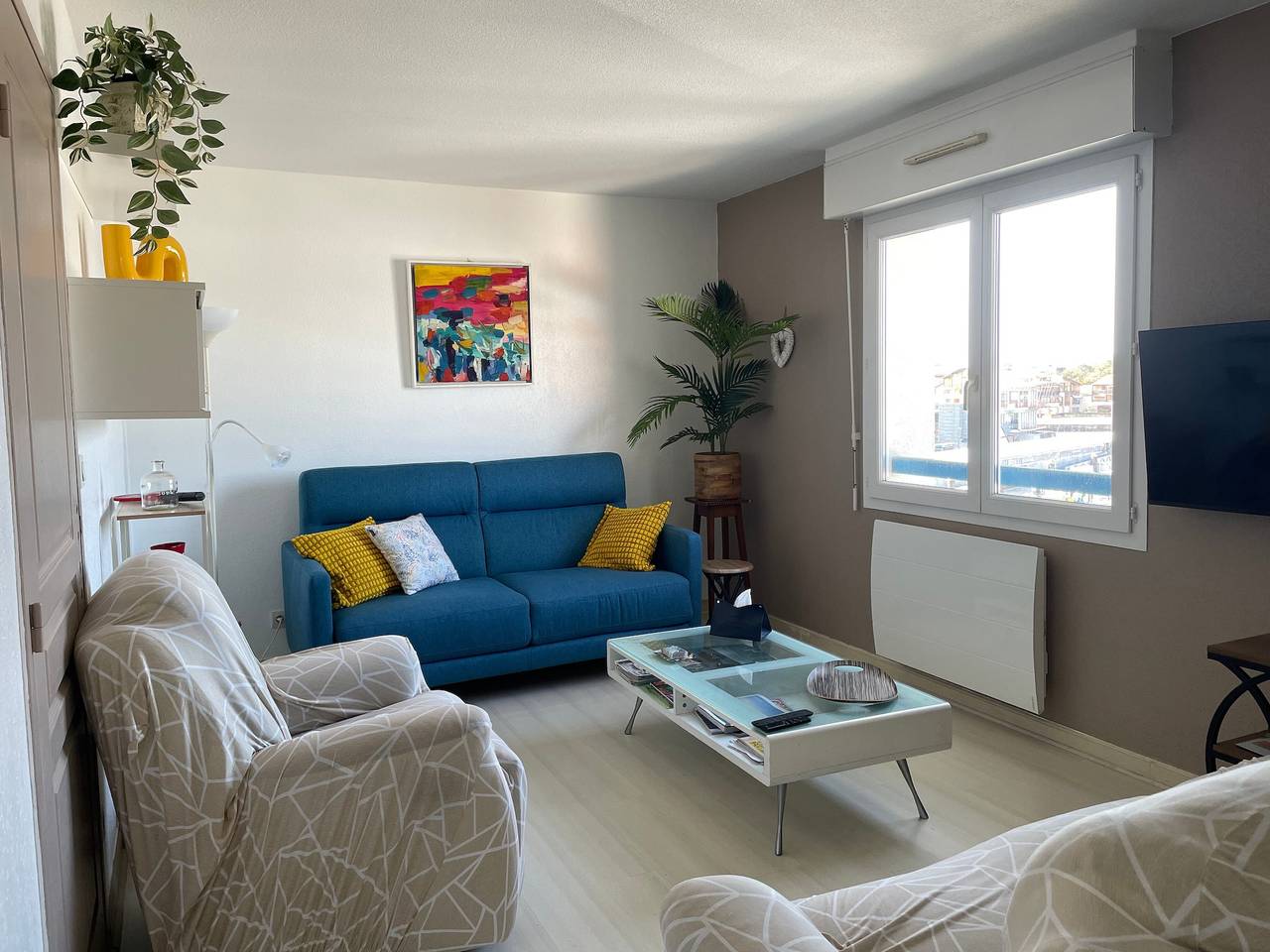 Apartamento entero, Capsea T3 amplio con terraza privada y vistas al puerto in Capbreton, Côte d’Argent