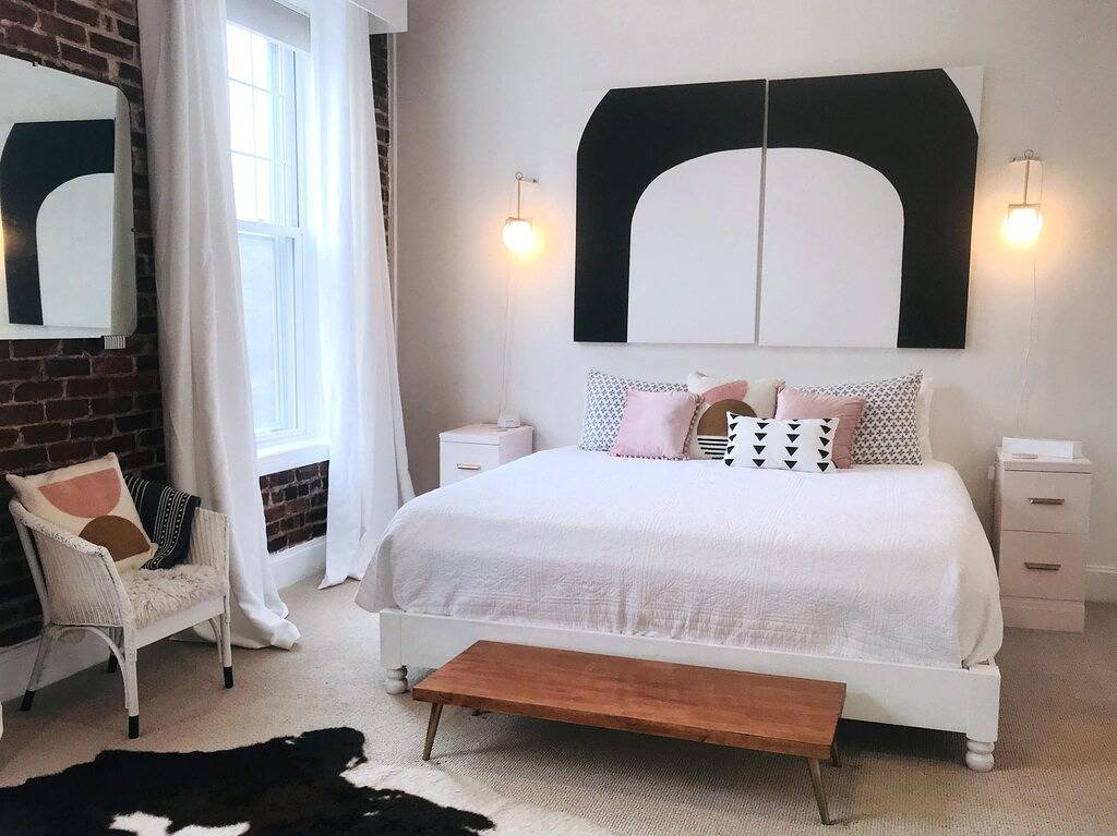 Ganze Wohnung, Artsy downtown river view condo in Wilmington, New Hanover County