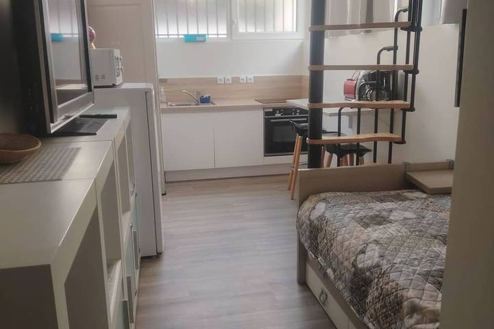 Entire apartment, Perpignan Appart 5 mns Centre, Palais Congrès et Exposition 5 people (5 Beds) in Perpignan, Mediterranean Coast (France)