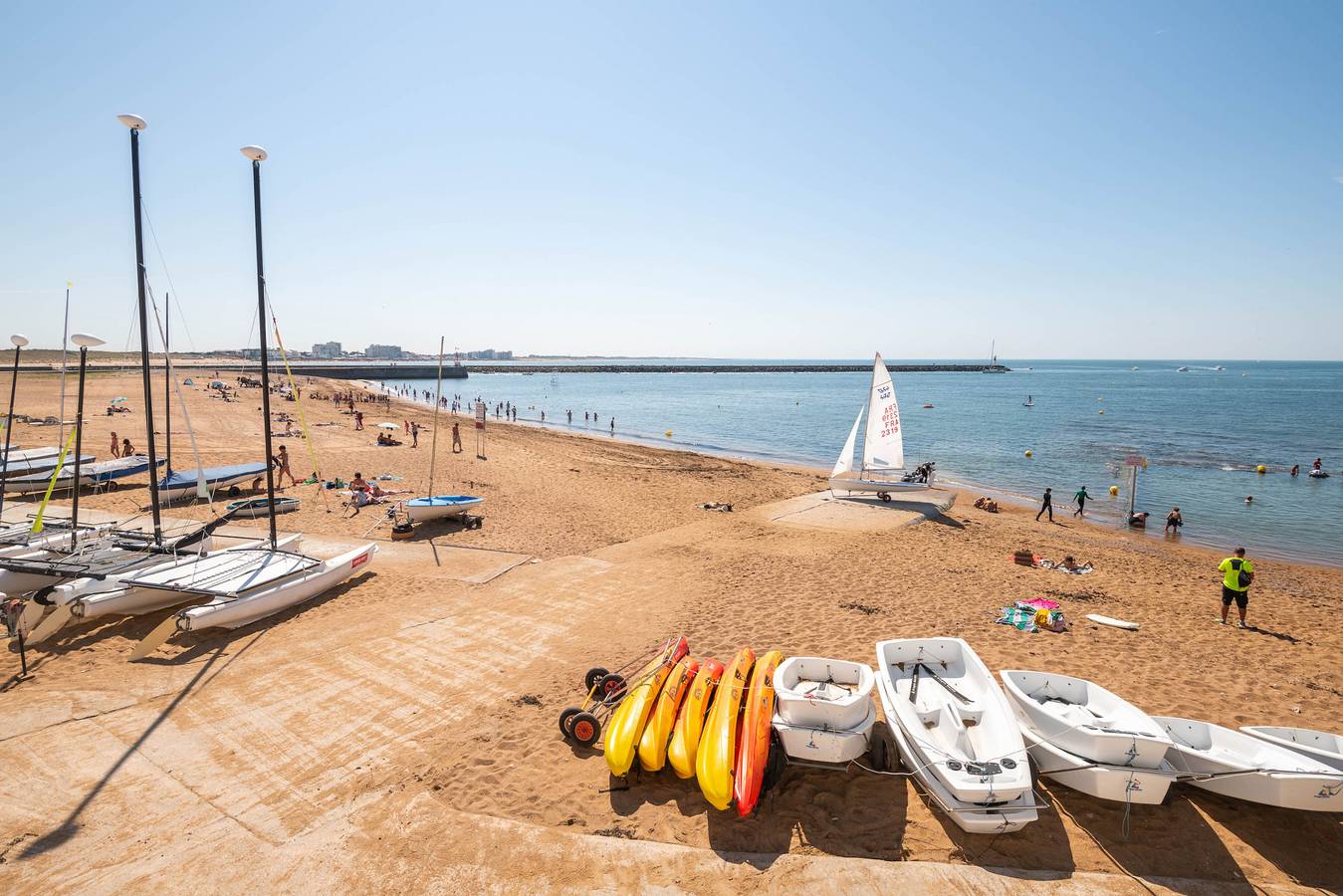 Apartamento entero, Embruns - 2 pièces à 50 mètres de la plage in Saint-Gilles-Croix-de-Vie, Valle del Loira