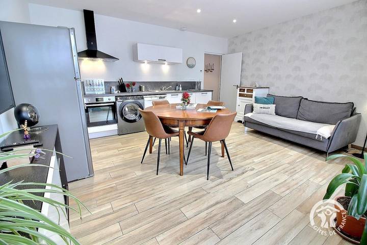 Gîte pour 2 personnes, avec Vue à Saint-Quay-Portrieux