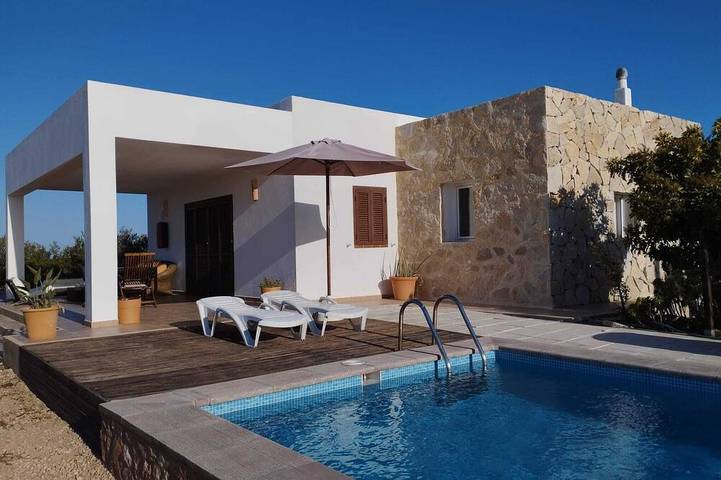 Villa für 5 Personen, mit Terrasse und Garten auf Formentera