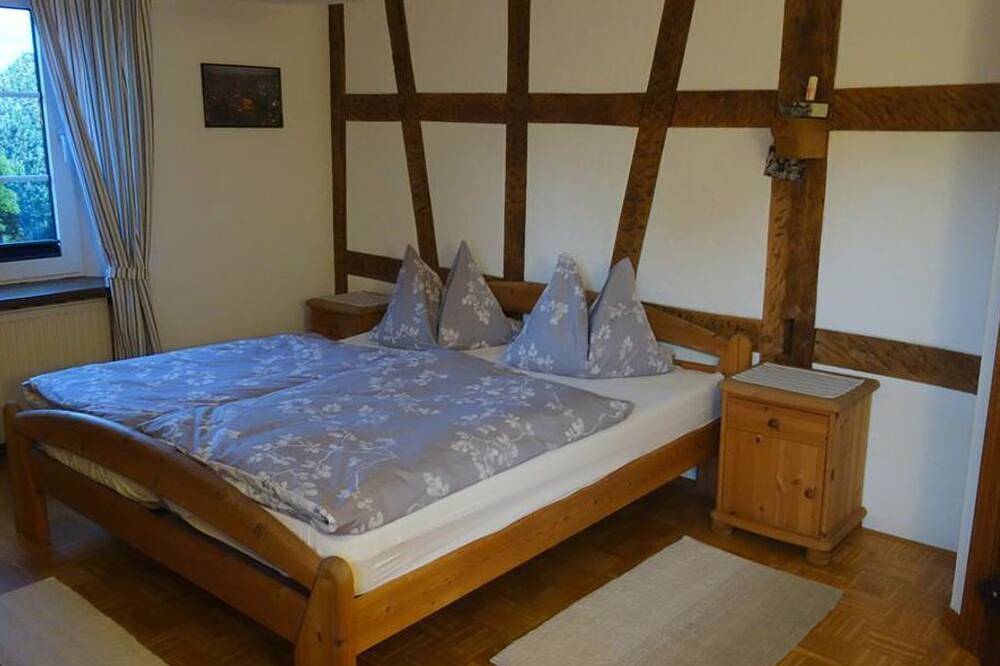 Geheel appartement, Appartement Koster - 4-bed appartement douche / Wc, 2 slaapkamers in Bleckhausen, Vulkaan-Eifel