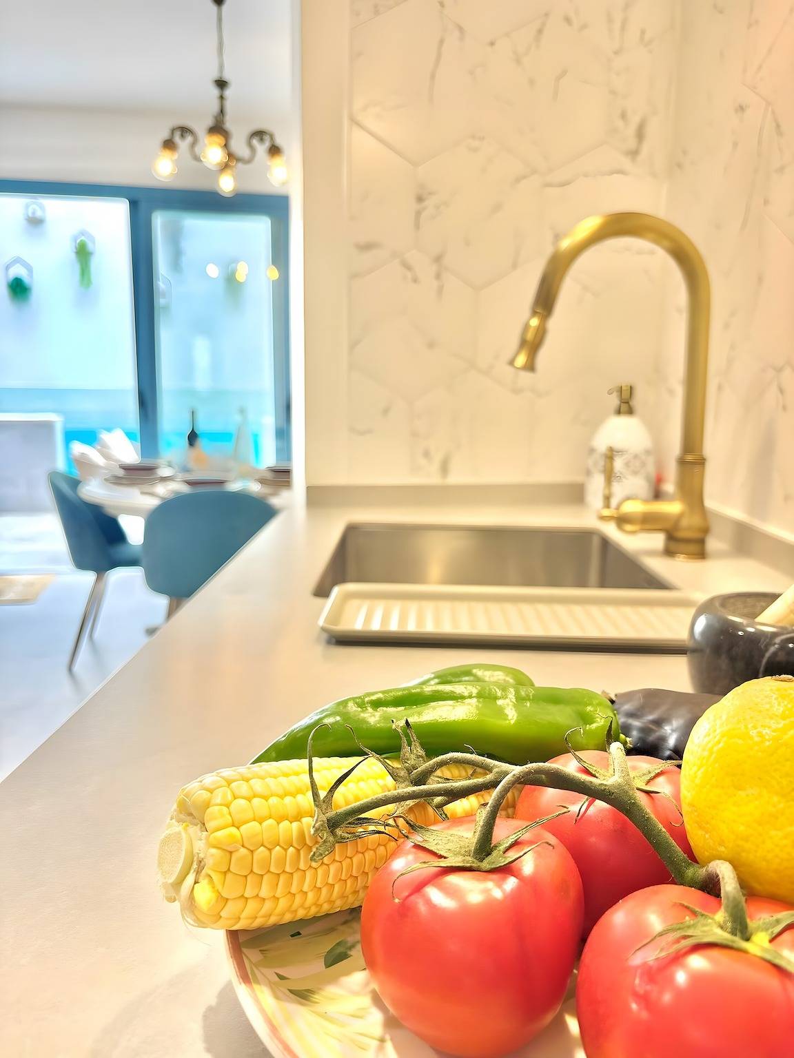 Holiday Home "Recuerdos del Sur" with Pool, Terrace, Balcony, Bbq, A/C & Wi-Fi in El Gastor, White Villages