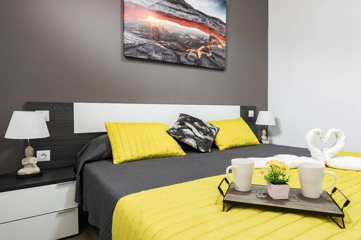Apartamento moderno 'Casa Costa Antigua' con piscina, terraza y Wi-Fi; aparcamiento disponible in Costa de Antigua, Antigua