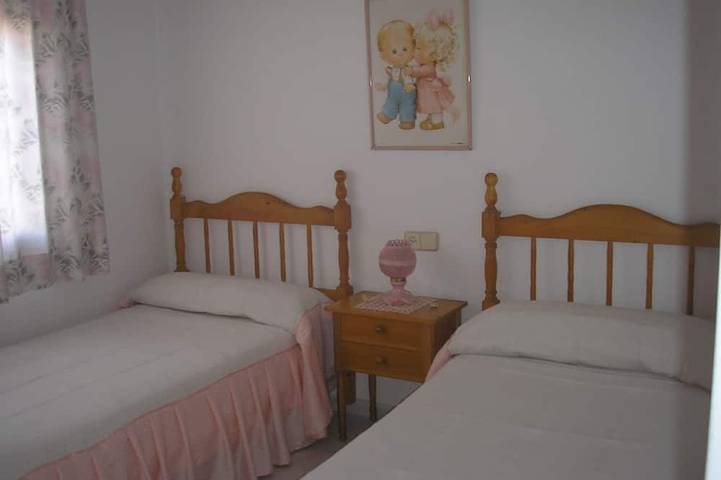 Chalet für 12 Personen, mit Garten und Balkon in Oliva - 2