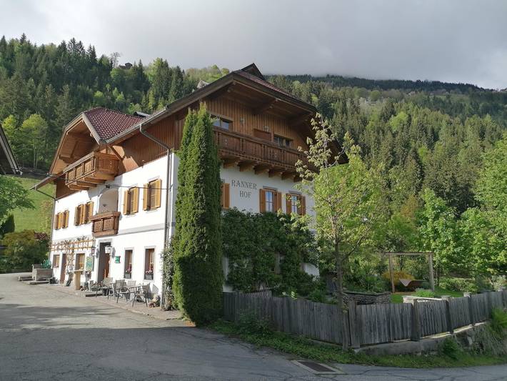 Pension für 4 Personen, mit Ausblick und Garten sowie Pool, kinderfreundlich in Kärnten - 3