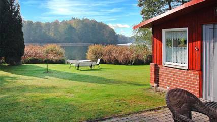 Ferienhaus für 4 Personen, mit Seeblick und Garten sowie Terrasse in Teupitz