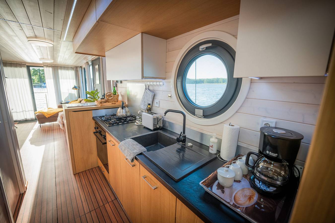 Wasserromantik auf dem Hausboot: Miami Woma D13 - Ihr schwimmendes Paradies! in Röblinsee, Fürstenberg/Havel