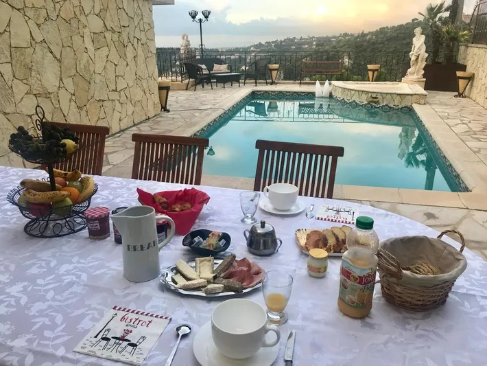 Ferienwohnung für 2 Personen, mit Sauna und Garten sowie Ausblick und Pool - 1