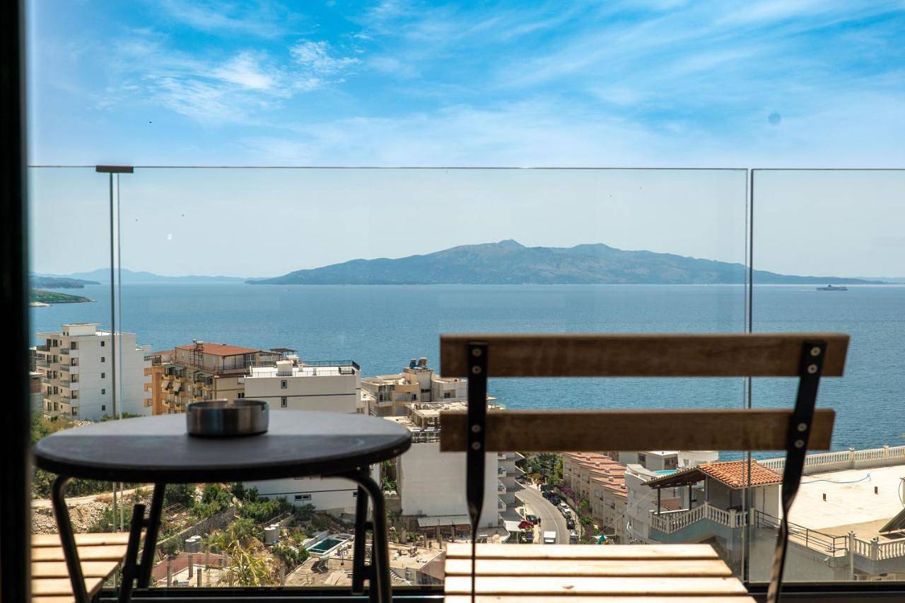 Deluxe Double Room with Balcony and Sea View in Saranda, Vlorë