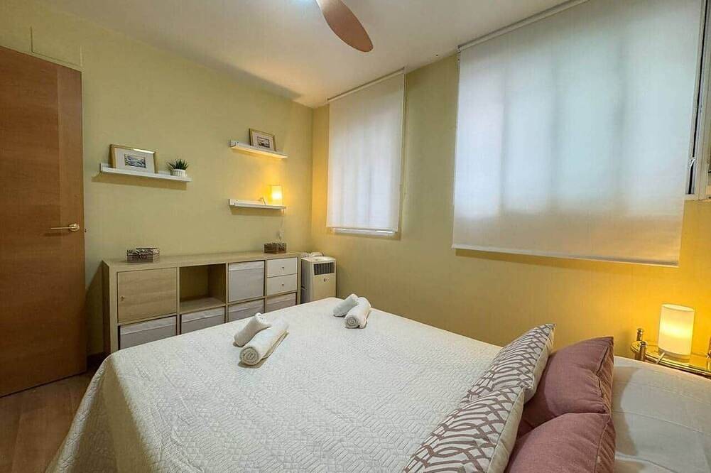 Appartement entier, Apartment in Gandia with Wi-Fi + A/C in Gandia, Costa de Valencia
