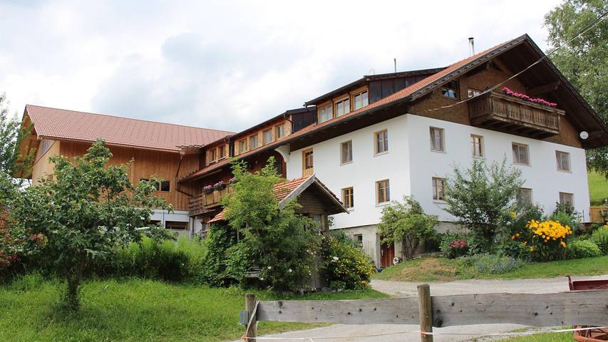 Bauernhof für 6 Personen, mit Garten und Terrasse, kinderfreundlich in Immenstadt