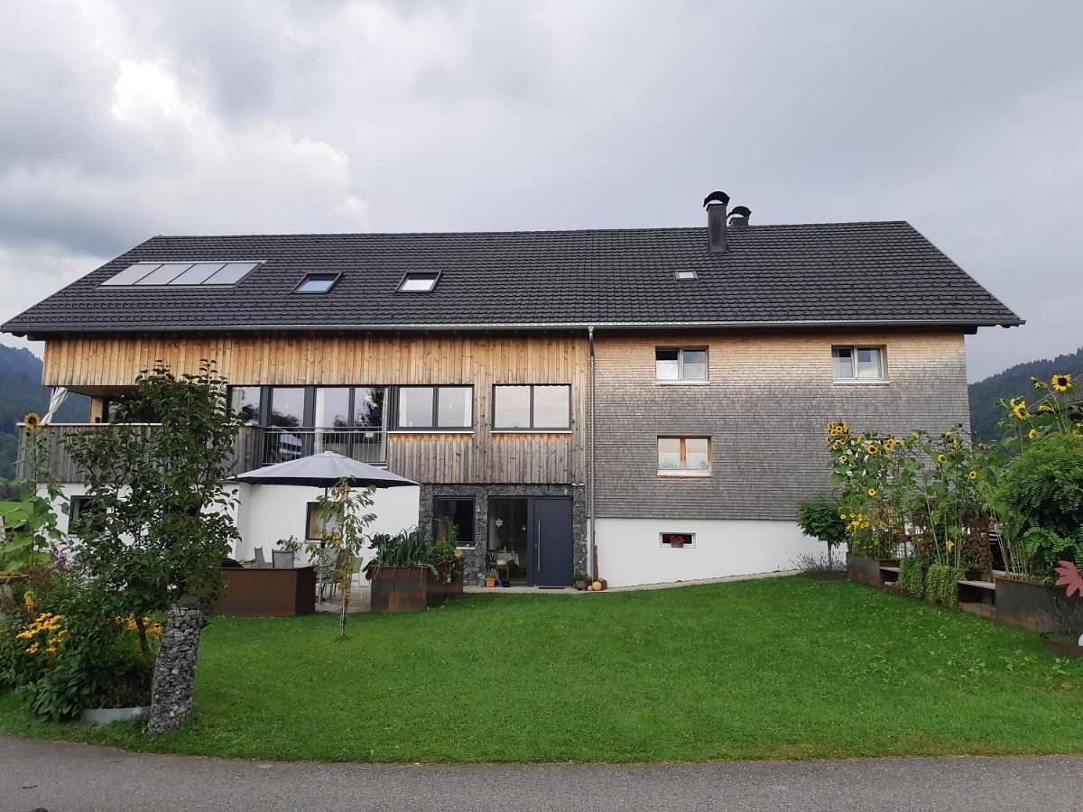 Ganze Wohnung, Apartment with Balcony in Hittisau, Bregenzerwald