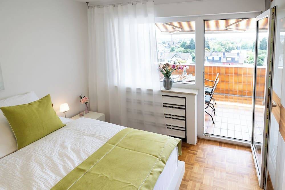 Ganze Wohnung, Über Mönchengladbachs Dächern in Mönchengladbach, Niederrhein
