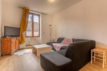 Gîte pour 10 personnes, avec terrasse, adapté aux familles à Mennetou-sur-Cher