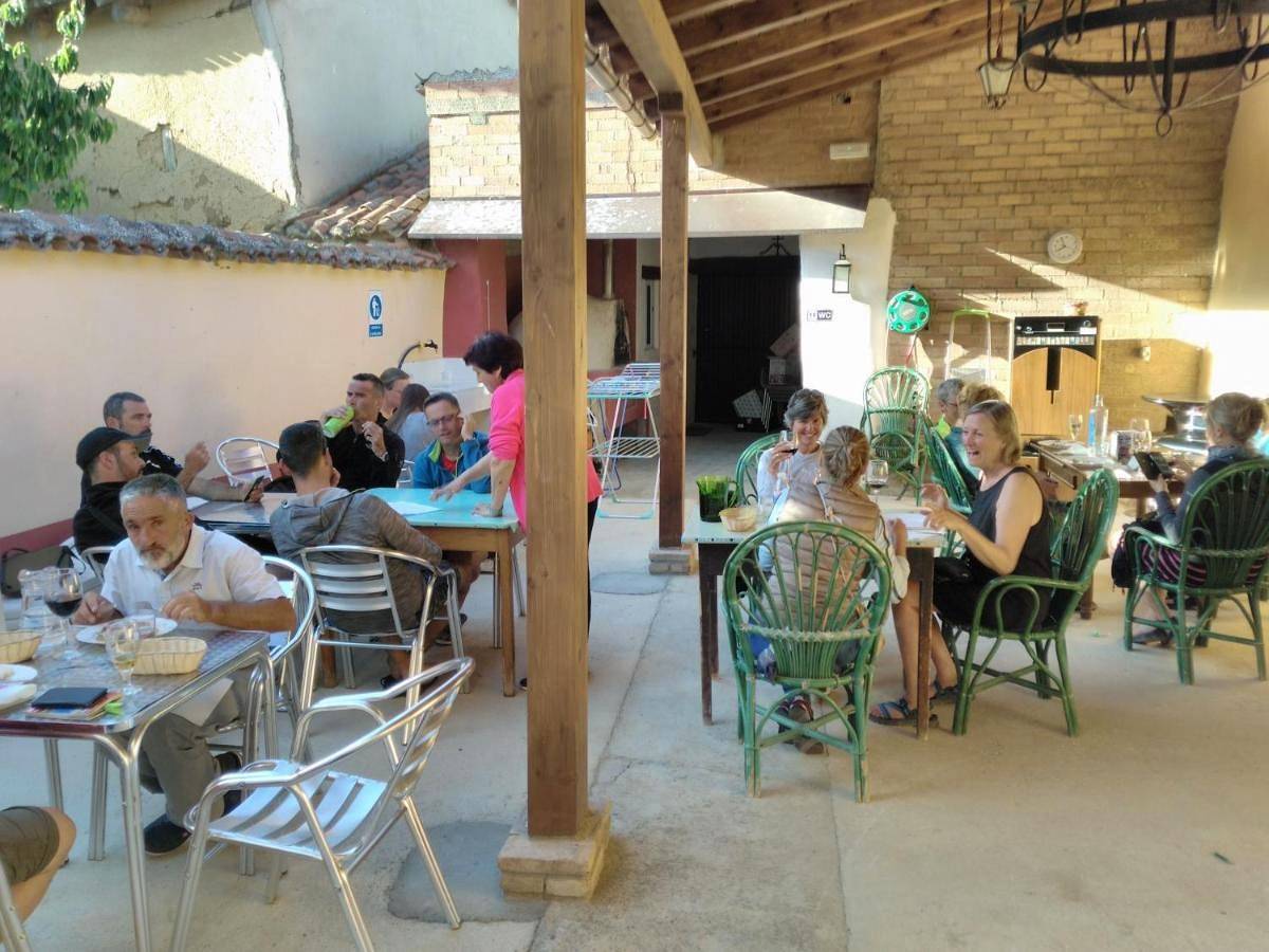 Los Canarios in Province de Palencia