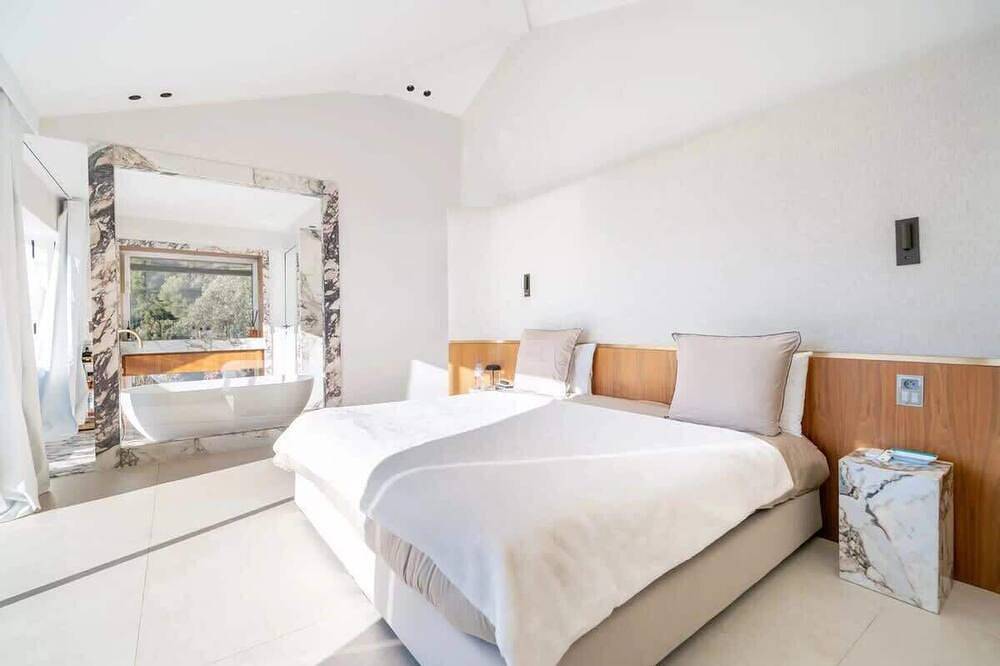 Luxury Villa with Panoramic Sea and Monaco View in Roquebrune-Cap-Martin, Mittelmeerküste (Frankreich)