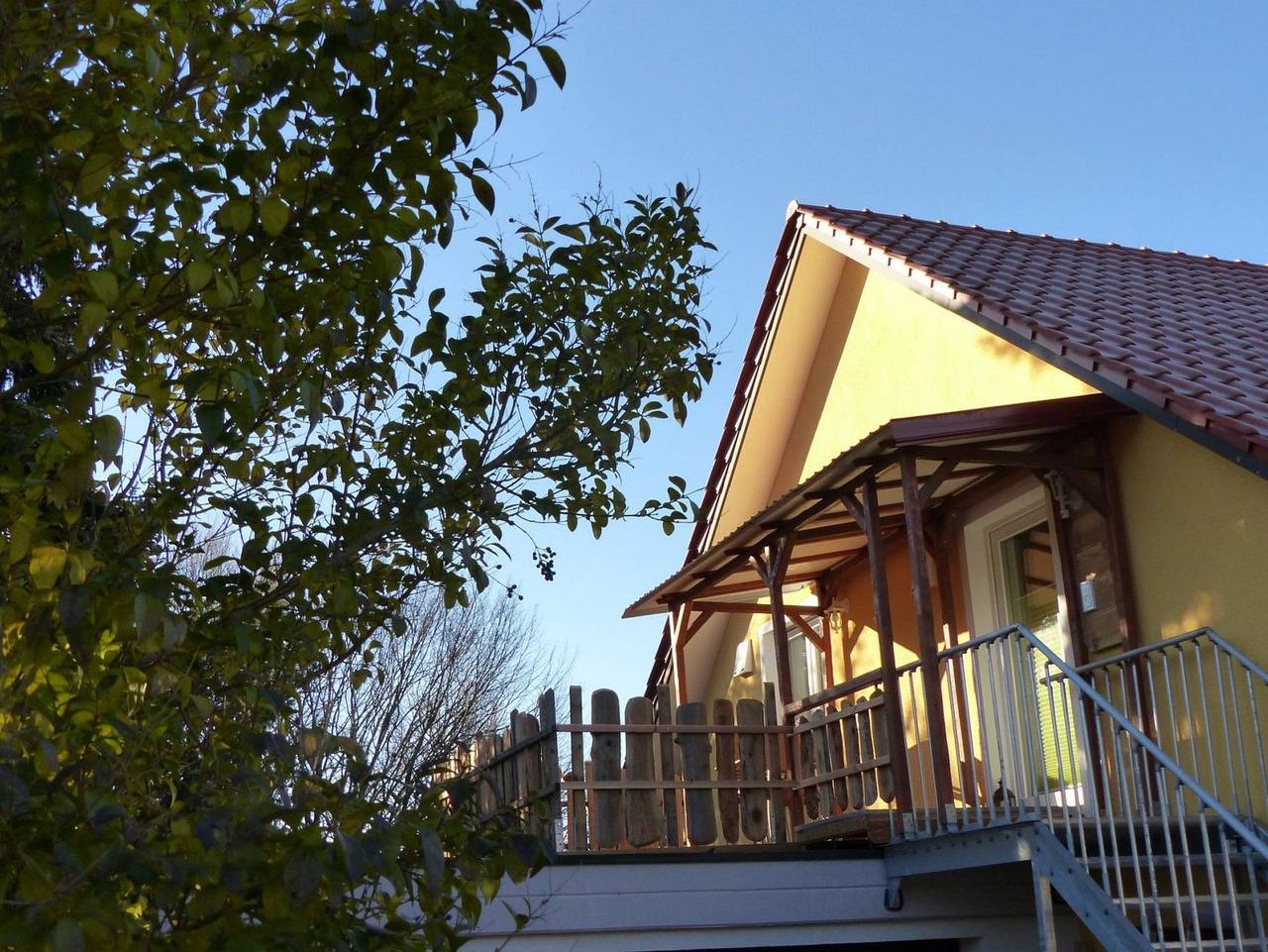 Ganze Ferienwohnung, Ferienwohnung Rehblick - *2025 Neu* 3-Raum-Fewo Rehblick, Dusche/Wc, 57 qm (Boden 81qm), 1. Og in Markdorf, Bodenseekreis