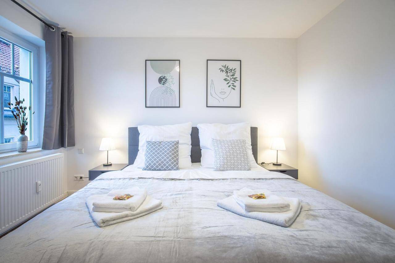 Ganze Wohnung, Deluxe Two-Bedroom Apartment in Klotzsche, Dresden