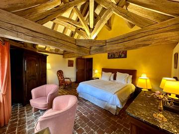 Gîte pour 2 personnes à Châteauneuf (Côte-d'Or)