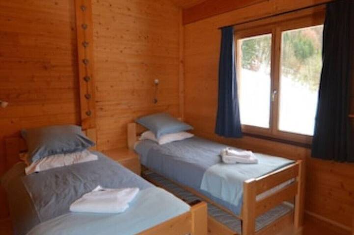 Gîte pour 8 personnes, avec jardin et piscine à La Rivière-Enverse - 4