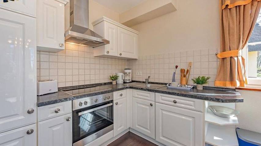 Ferienhaus mit Meerblick für 4 Personen, mit Garten und Sauna im Stettiner Haff - 3