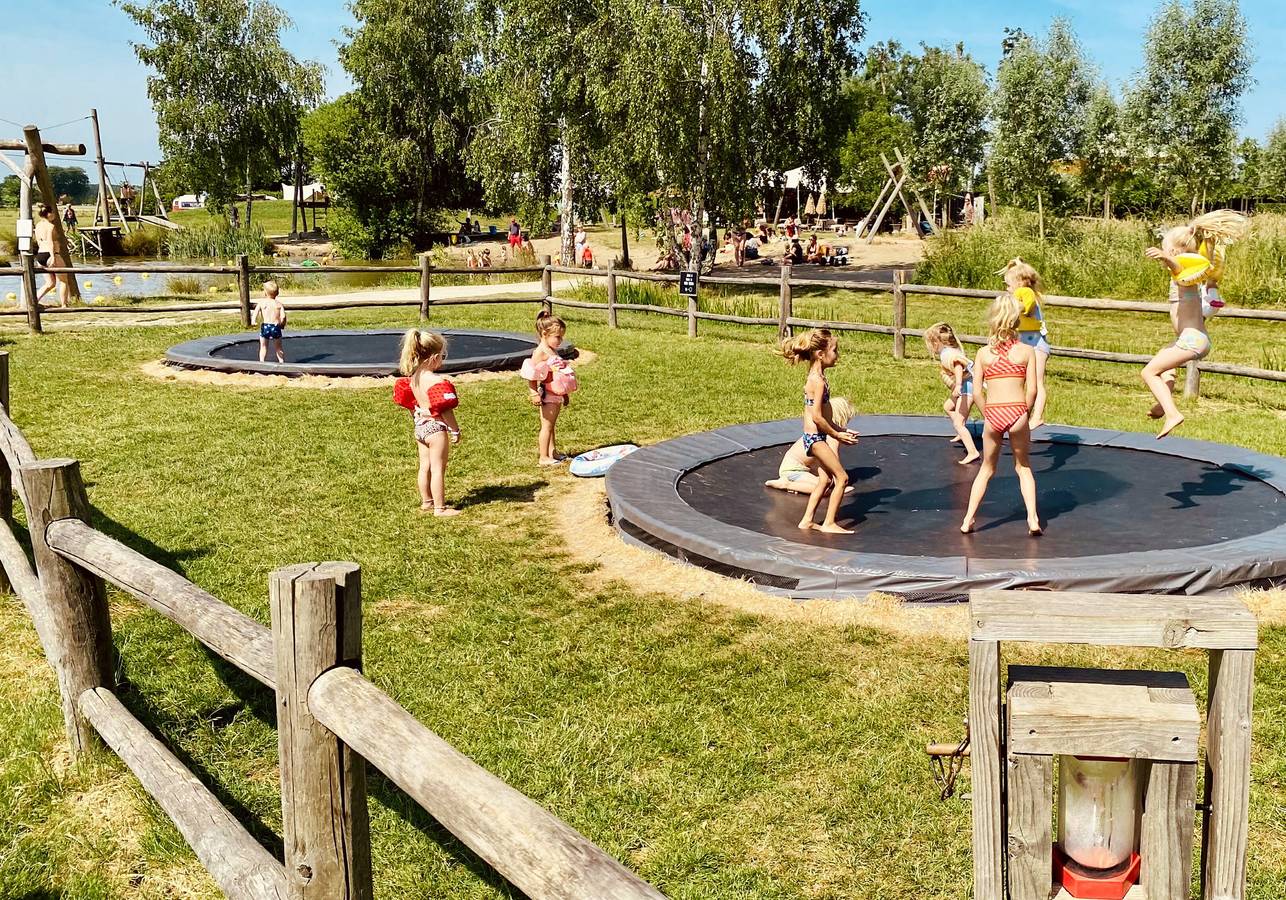 Buitengoed De Boomgaard — Boomgaardlodge Buitengevoel (mit Haustier) in Bunnik, Bestuur Regio Utrecht