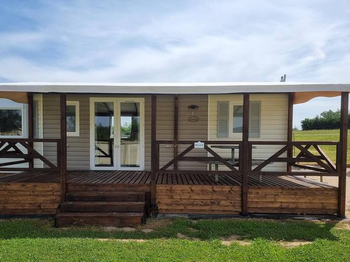 Camping pour 6 personnes, avec bassin pour enfant dans Saône-et-Loire - 2