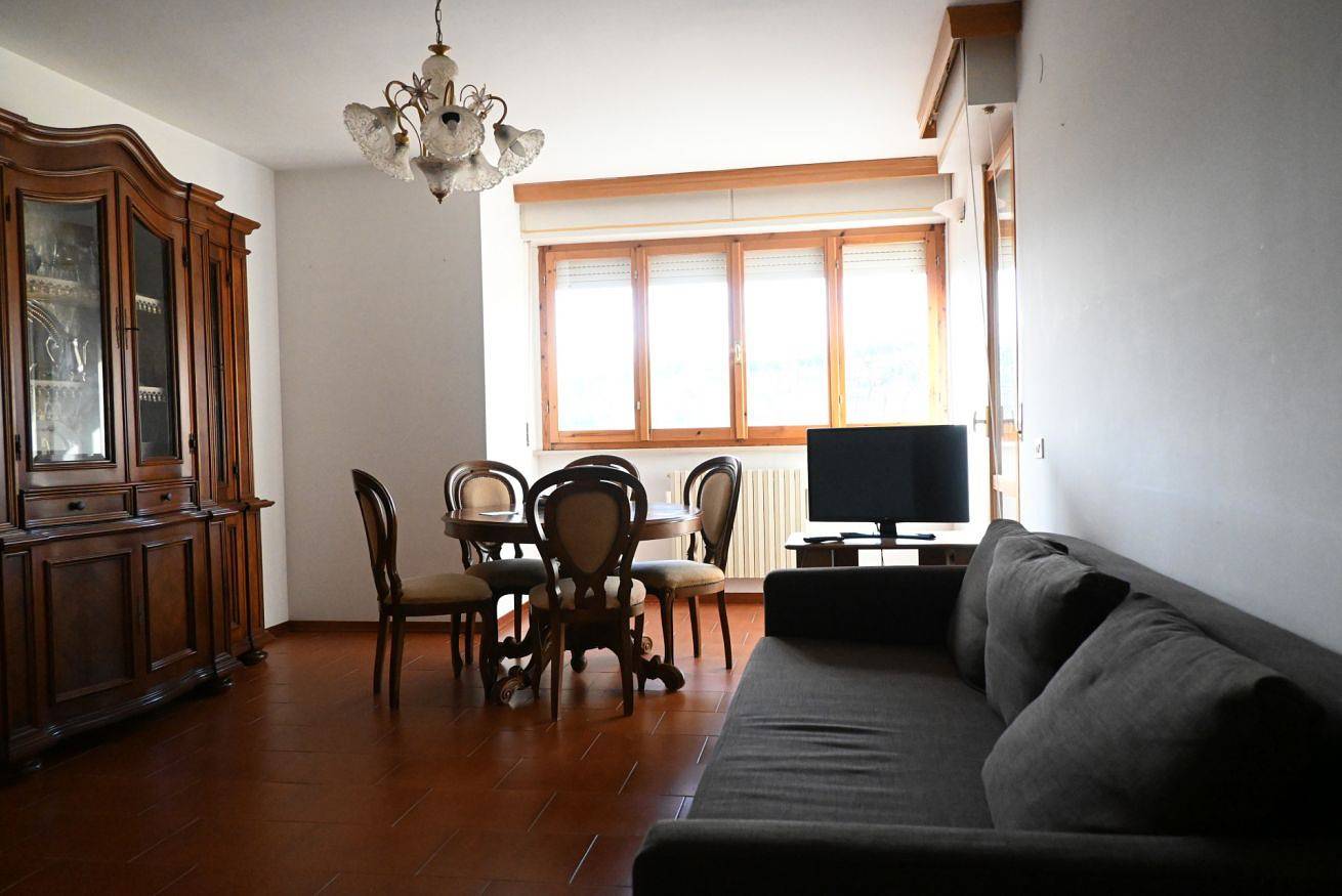 Hel leilighet, S345 - Sirolo, spacious apartment with terrace in Sirolo, Riviera del Conero