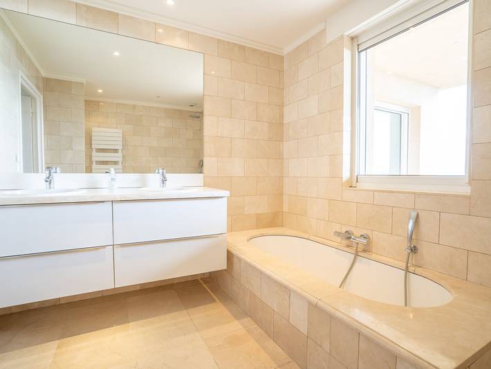 Ferienhaus für 6 Personen, mit Terrasse und Garten in Grimaud - 4