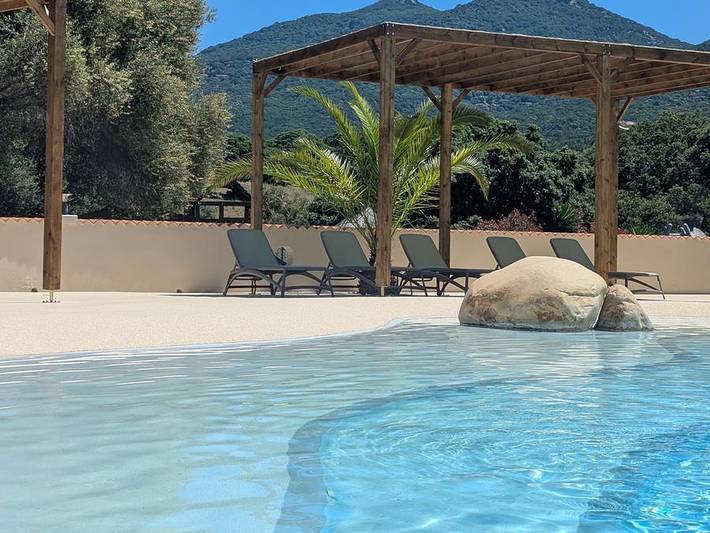 Chalet per 5 persone, con piscina per bambini e terrazza - 1