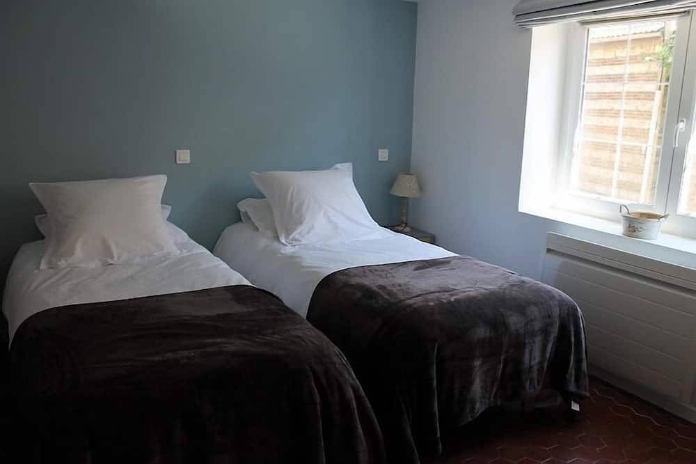 Gîtes du Frêne - Charlotte (2Ch, un canapé-lit) in Wattignies, Lille region