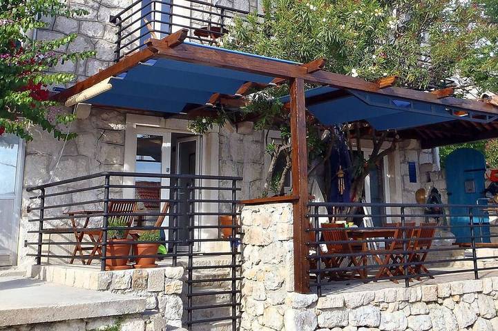 Ganze Wohnung, Studio Appartement mit Terrasse und Meerblick Gradac, Makarska in Gradac, Makarska Riviera