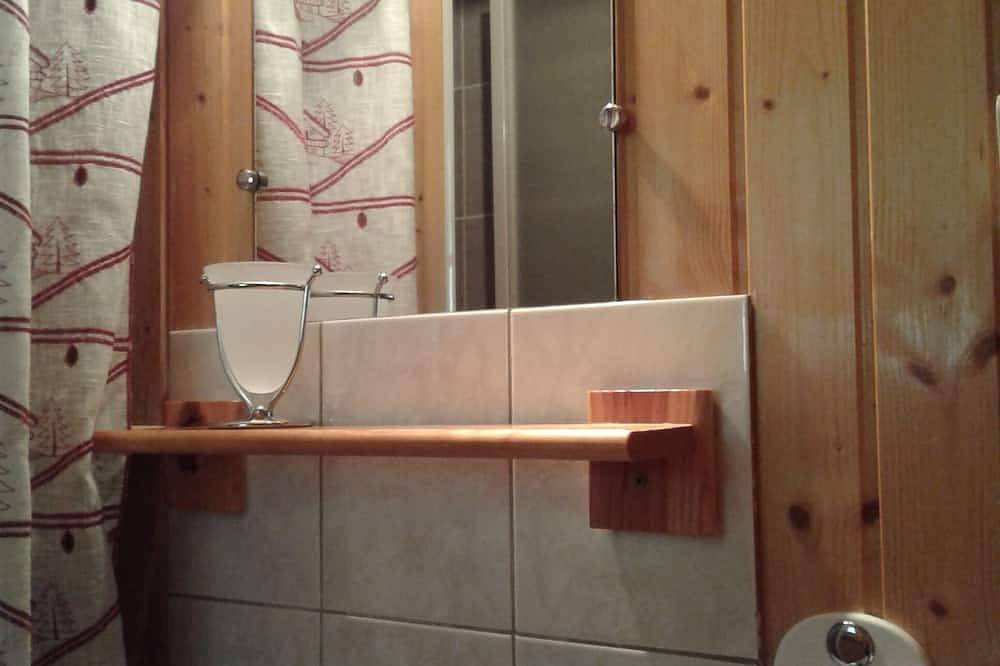 Chalet independiente y atípico 4 pers. Les Gets a 1 km de las pistas, terreno de 200 m2 in Les Gets, Region Bonneville